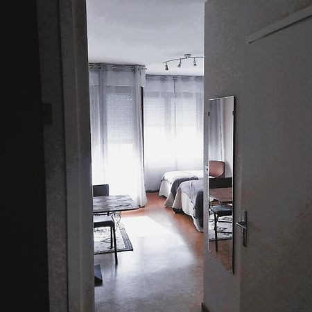 Appartamento Paisible studio avec agréable loggia et vue dégagée Aix-les-Bains Esterno foto